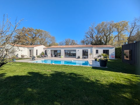 New house near La Rochelle, swimming pool