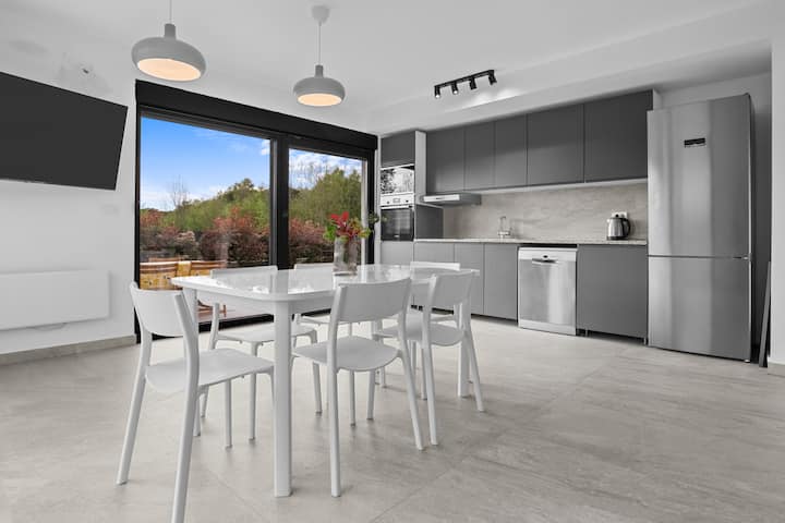 Beautiful Brand New Modern Villa - Poreč