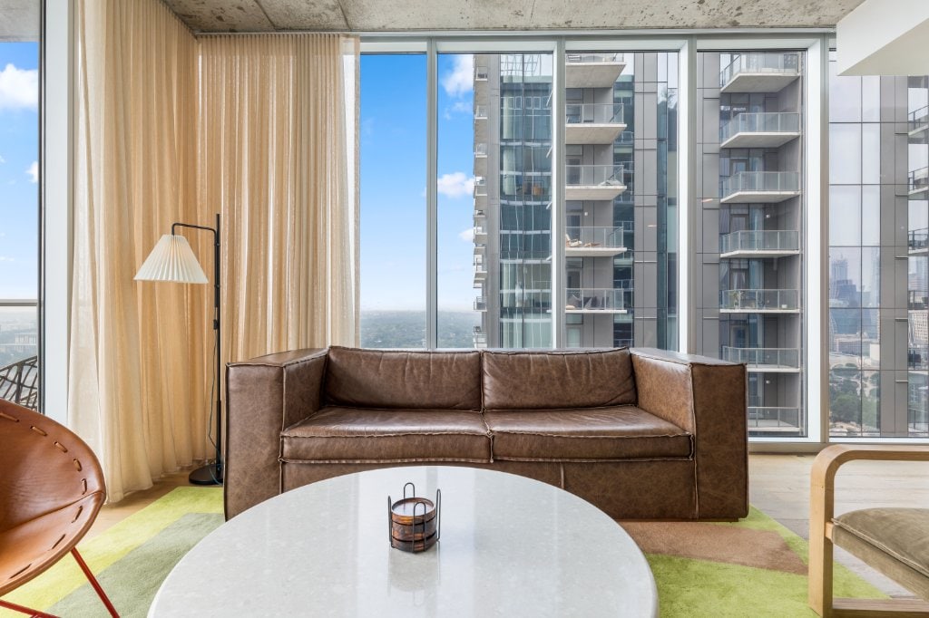 Sunset Condo | Downtown *Rooftop Pool* & Views!