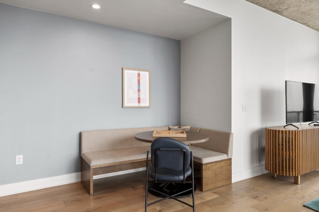 Sunset Condo | Downtown *Rooftop Pool* & Views!