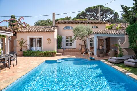 Villa with pool in the center of Saint-Tropez