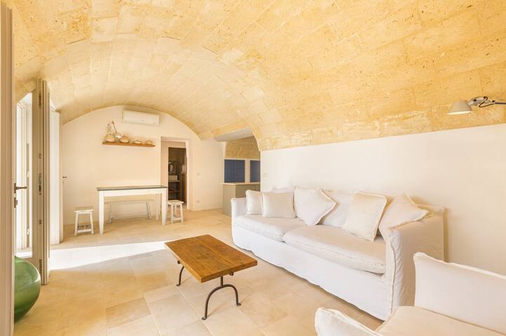 Salento Urbes Collection gallery image 4