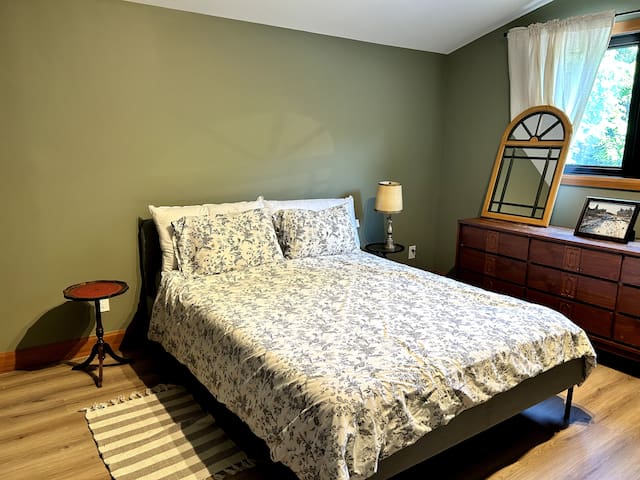 The River Retreat on the Rideau gallery image 3