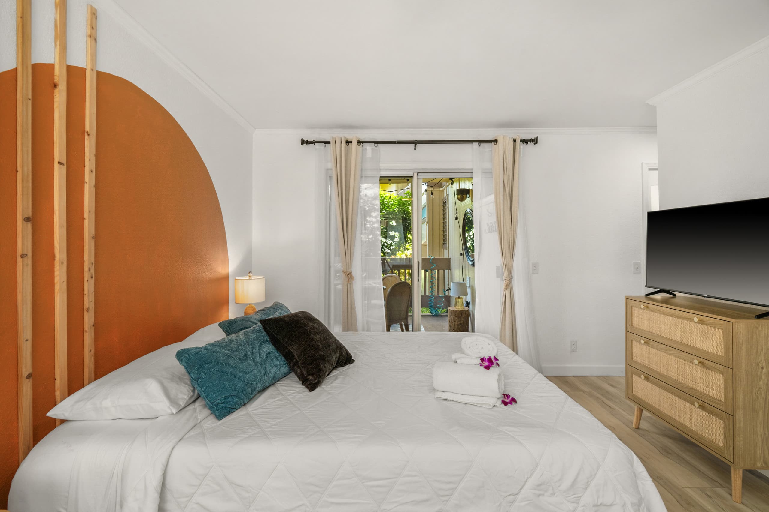 Condo in Princeville · ★4.92 · 1 bedroom · 1 bed · 1 private bath - Image 5
