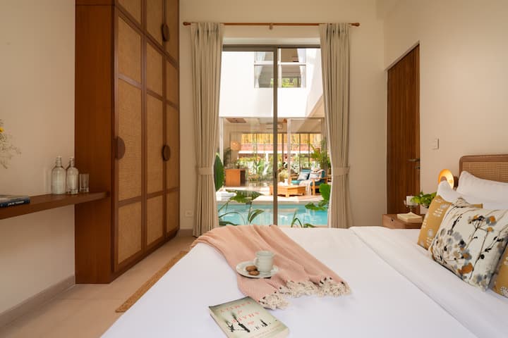 Bedroom 1 image 1