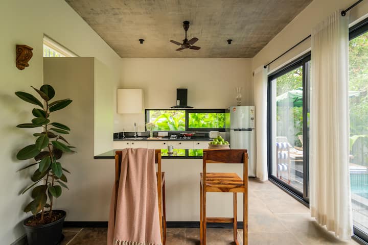 Kitchenette image 1
