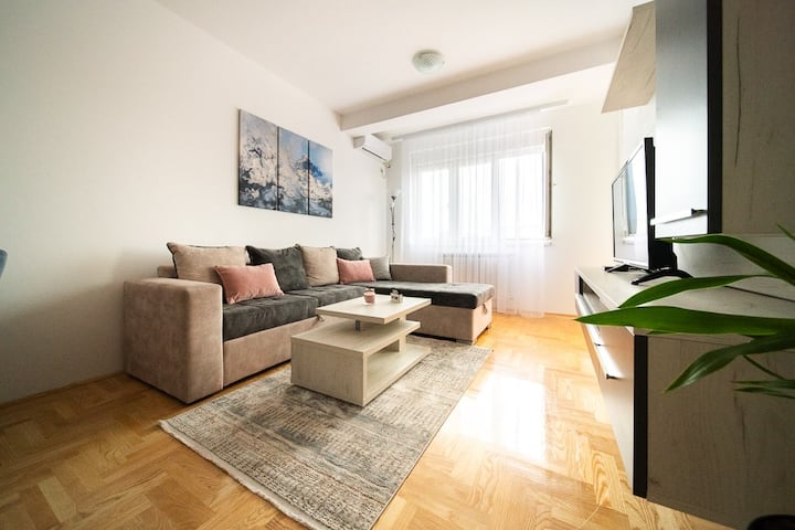 Harizma Apartmani - Vista - Kragujevac