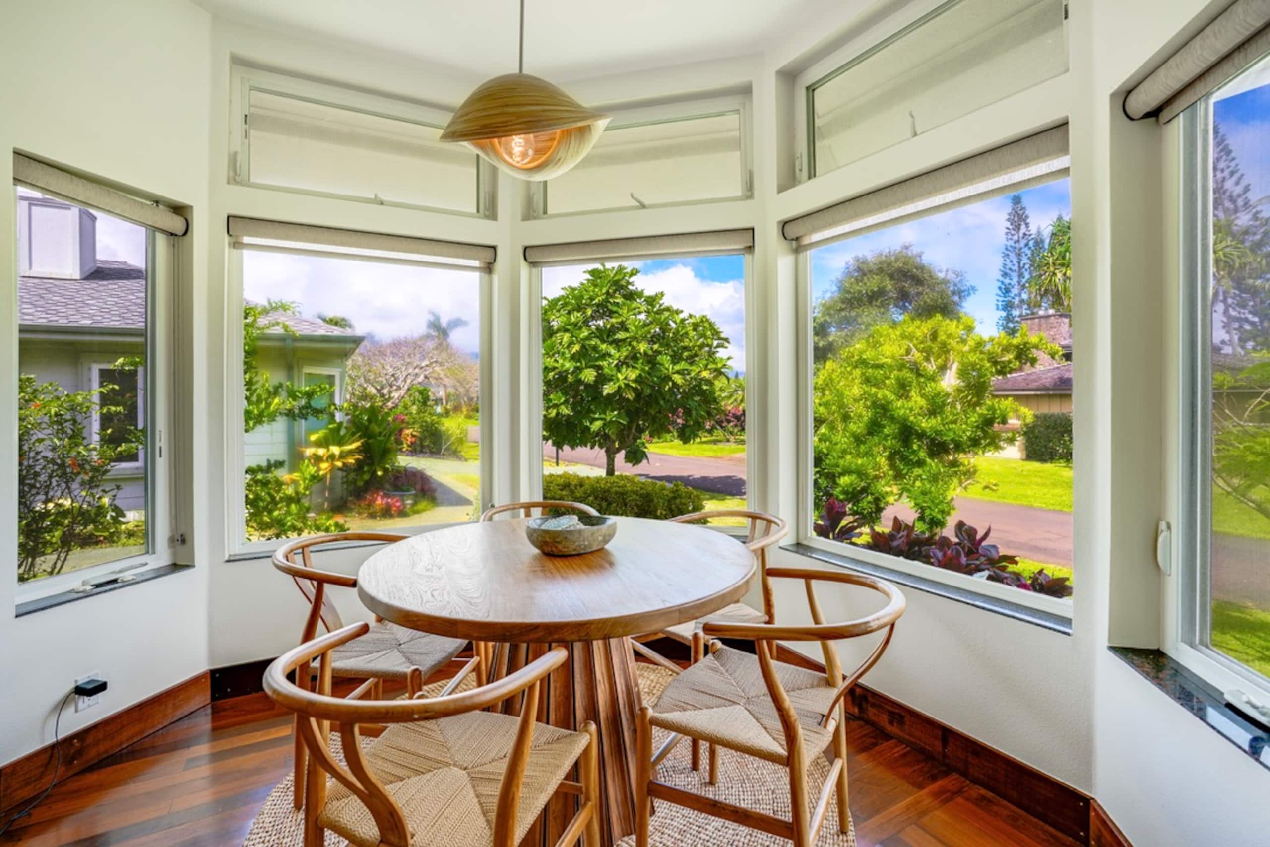 Home in Princeville · ★5.0 · 4 bedrooms · 4 beds · 4 baths - Image 20