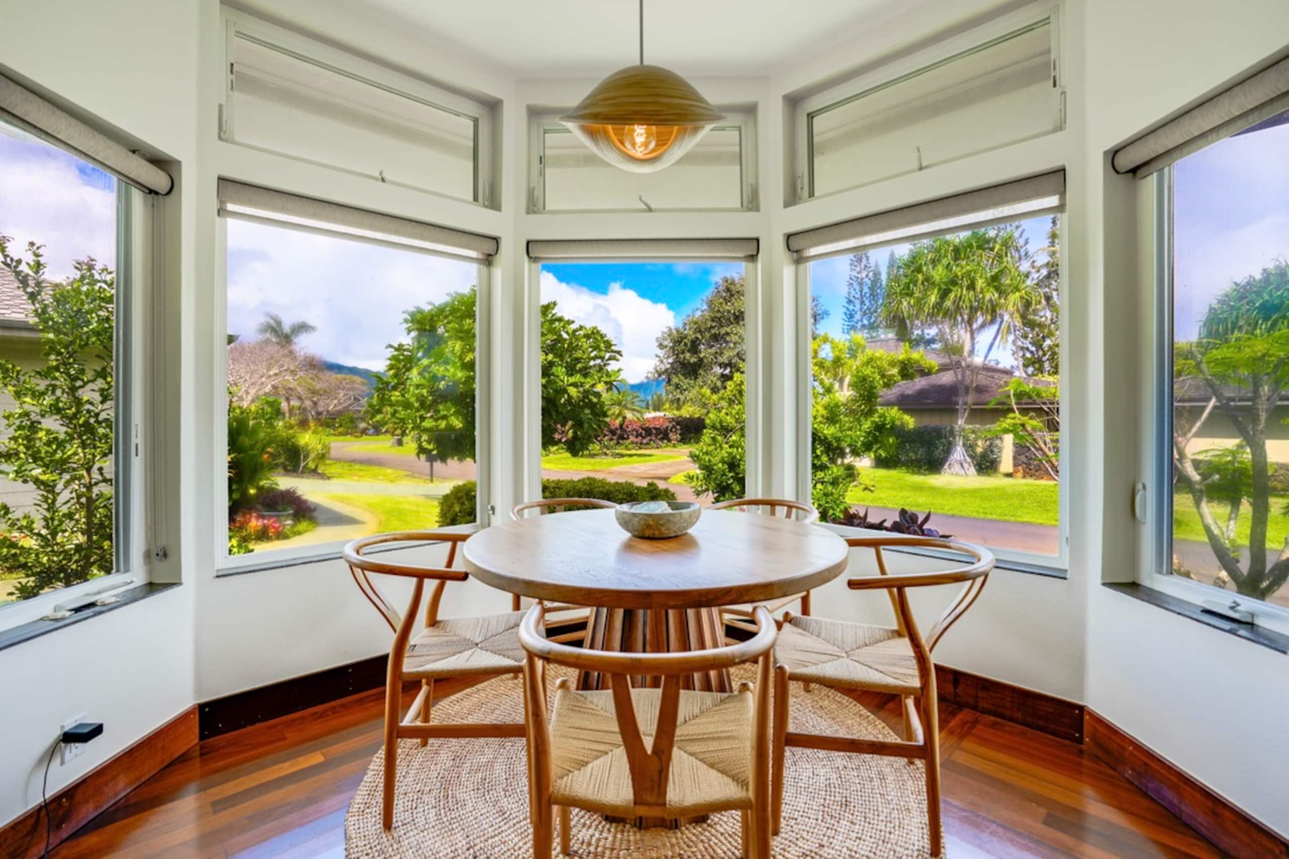 Home in Princeville · ★5.0 · 4 bedrooms · 4 beds · 4 baths - Image 21