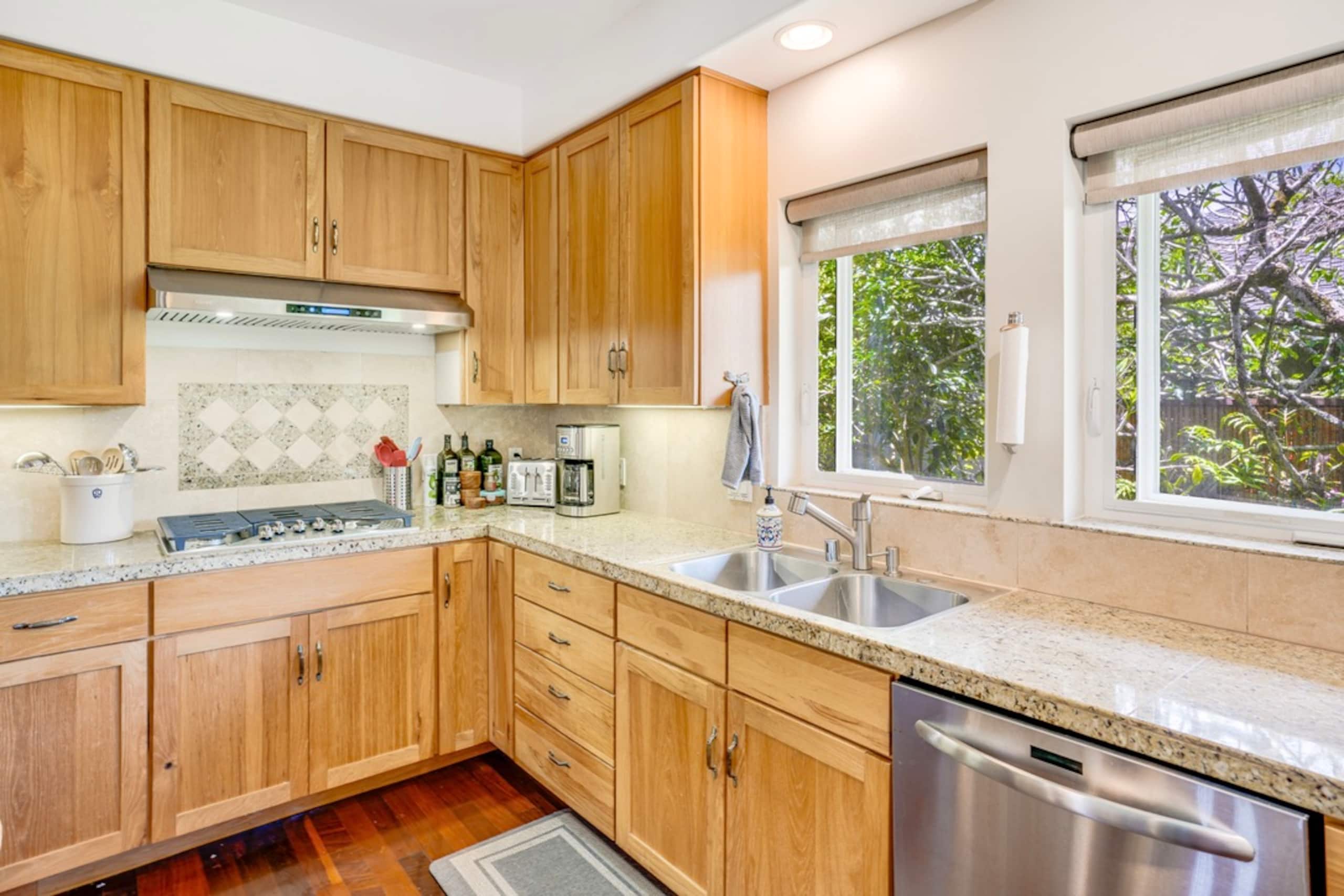 Home in Princeville · ★5.0 · 4 bedrooms · 4 beds · 4 baths - Image 10