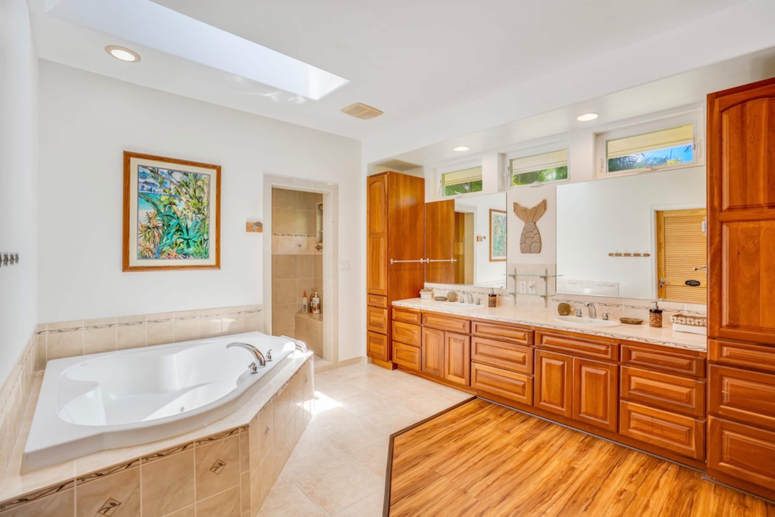 Home in Princeville · ★5.0 · 4 bedrooms · 4 beds · 4 baths - Image 34