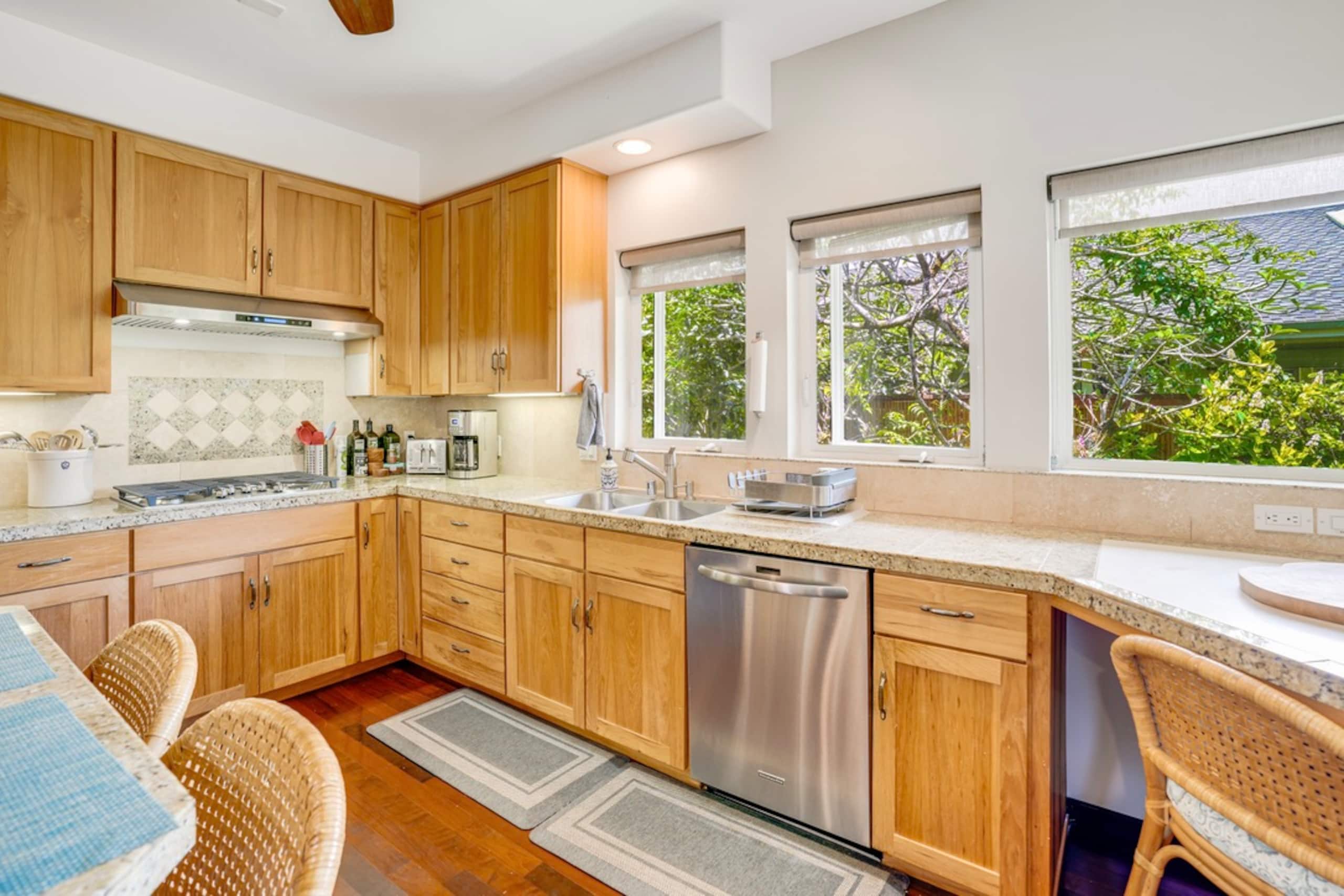 Home in Princeville · ★5.0 · 4 bedrooms · 4 beds · 4 baths - Image 13