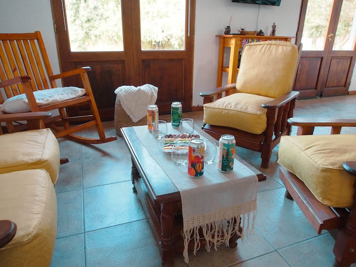 Hermosa Y Cálida Casa Familiar - San Carlos de Bariloche