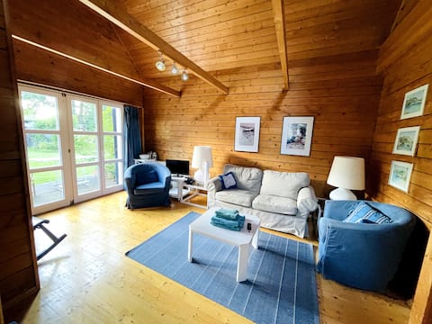 Successful Airbnb property: Cozy lake house in Berlin in Rahnsdorf