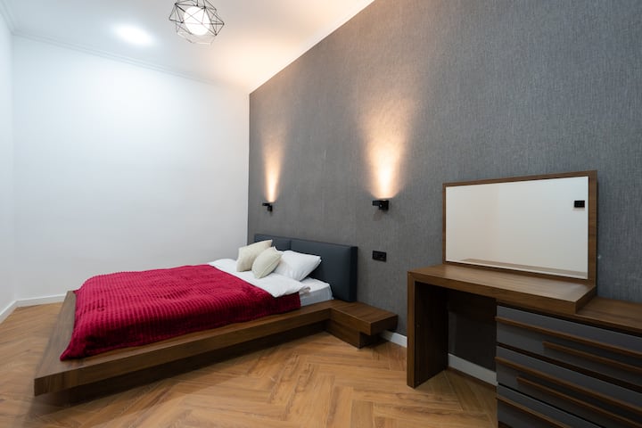 საძინებელი 1