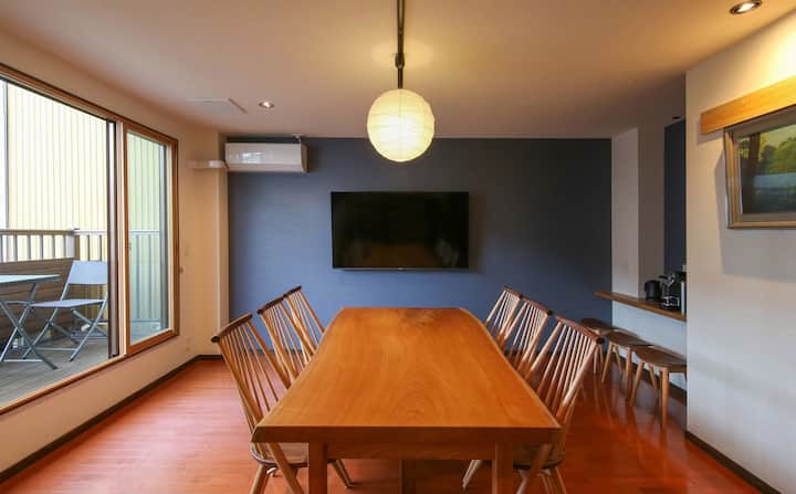 高山駅徒歩3分＆古い町並み徒歩5分のベストロケーション！２バスルーム・3寝室で広々快適！ - Takayama