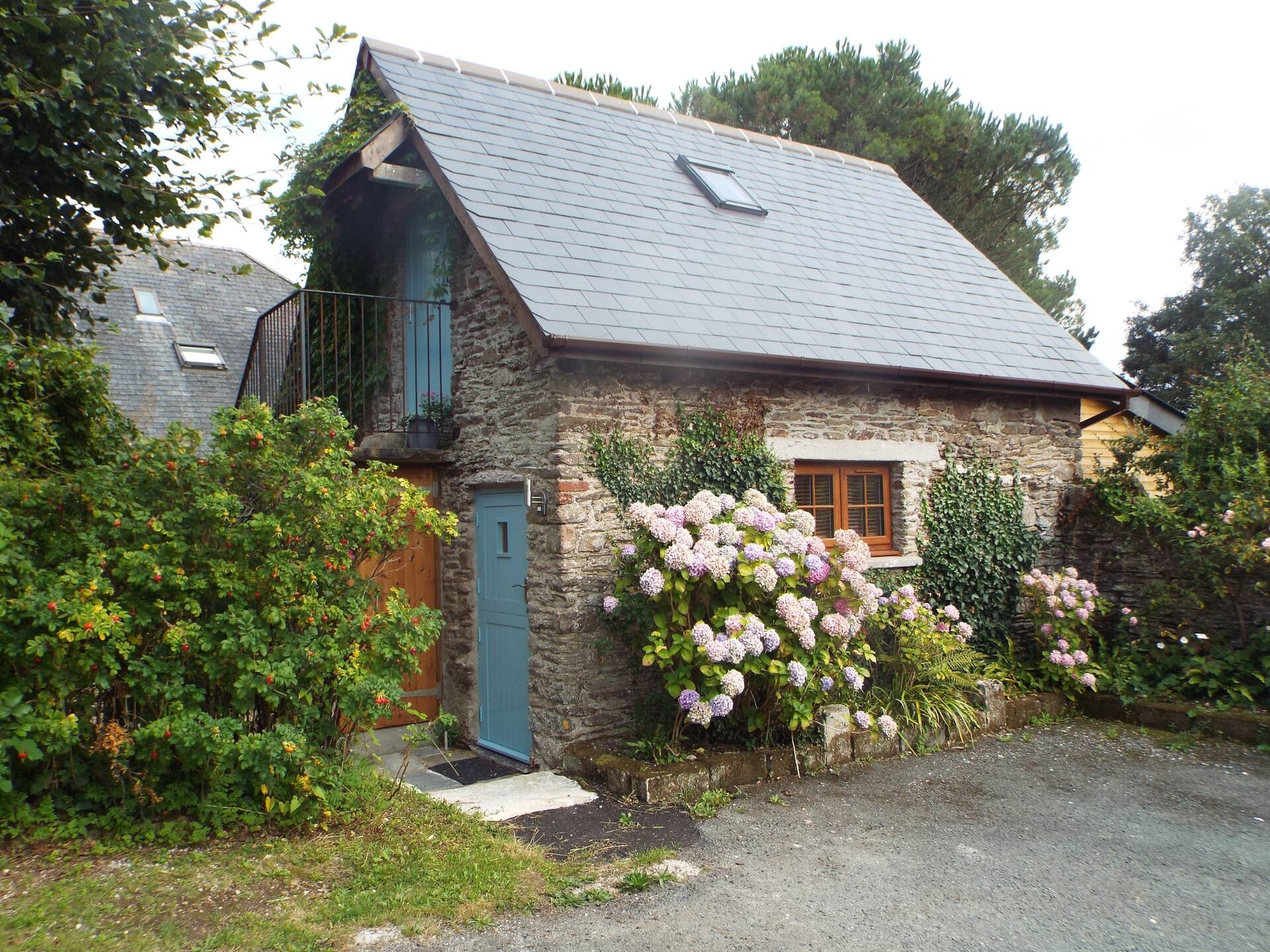 Charming one bed Rose Cottage in Newton Ferrers