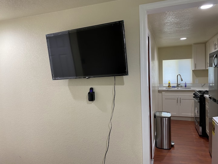Separate Studio Walkable To Ucd Med Ctr - Sacramento, CA