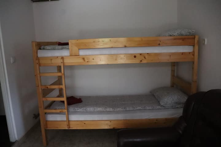 غرفة النوم 1