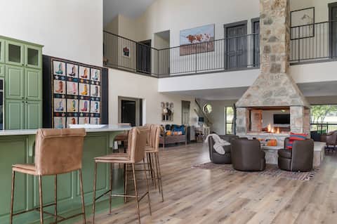 12 Acres | 2 Homes | Views | Fire Pit | Pickleball