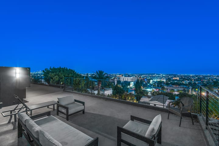 West Hollywood Luxury Villa With Views - Beverly Hills, CA