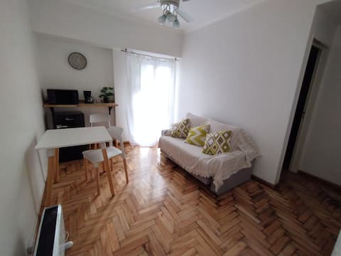 Popular Airbnb listing: Abasto Home-Bs As in Almagro