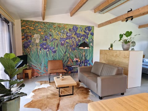 The Wild Garden - Studio Iris