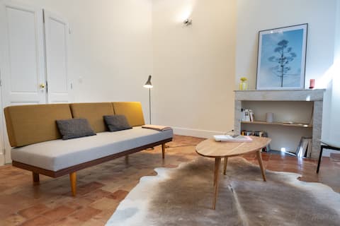 Top Airbnb: Provencal charm, design and elegance in the heart of Aix in Aix En Provence