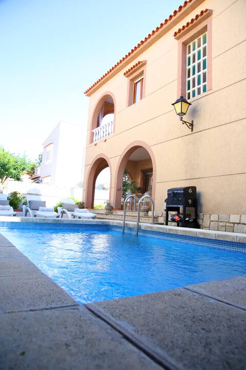 Villa with pool at Valencia-Bega de Mar Beach