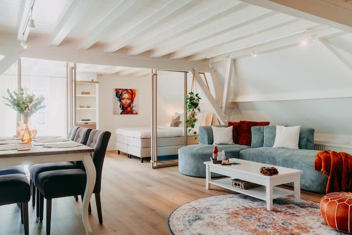 Monumentale Loft Van 90 M2 In Hartje Buren - Tiel