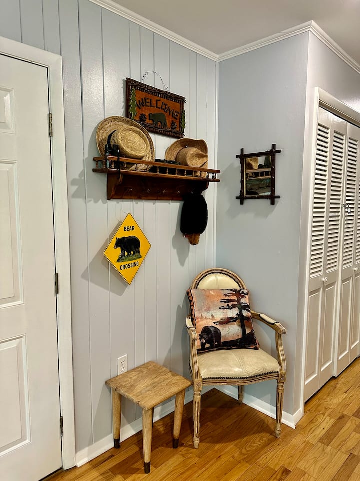 Home In Clayton - Clayton, GA