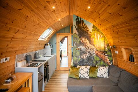 Red Kite - Highland Heights Luxury Glamping