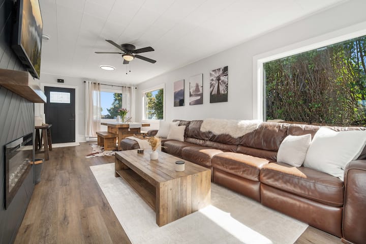 Olympichaus | Near Onp + Private Fenced Yard - Port Angeles, WA