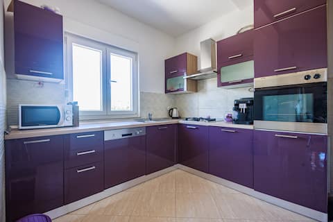 Top performing Airbnb: Perfect holiday in "Vila Hany home" in Podgrađe