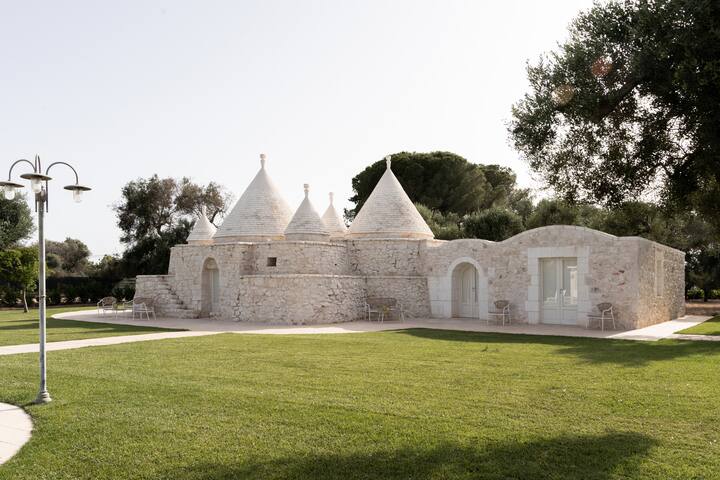 Trulli del Feudo di San Giacomo | B&B Puglia gallery image 2