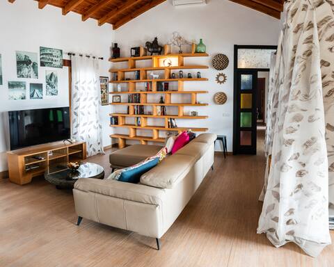 Top performing Airbnb: Villa Volcán · Private Pool · Volcano Views in La Oliva