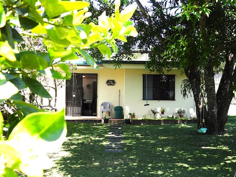 Pura Vida House - Mountain Cottage!