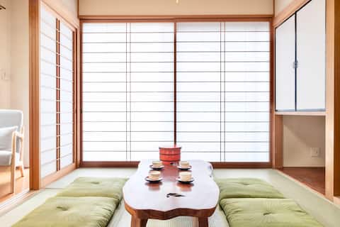 10 minutes to Kyoto Station/Maximum 10 people/Biwako Lake/4 bedrooms/5 minutes walk to Otsu Station/