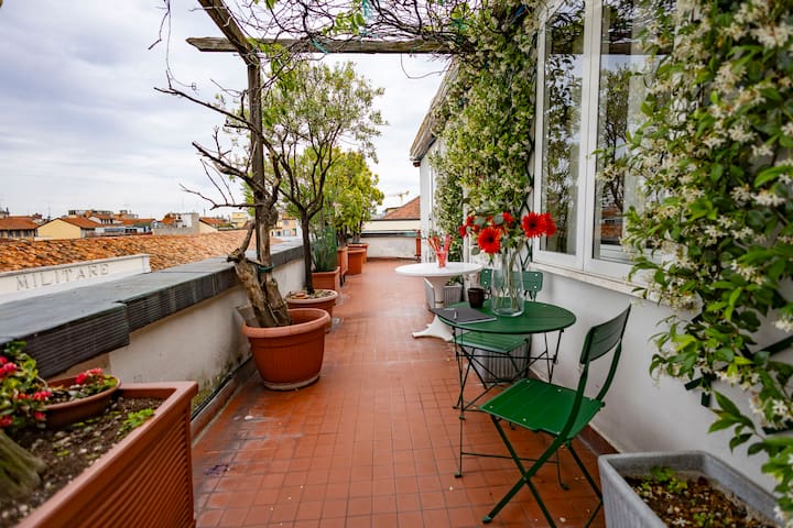 Corso Italia Attic in Milan by 101Flats