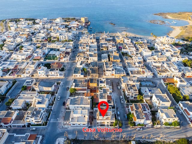 Casa Volturno a 150 metri da spiaggia. Ostuni 10km