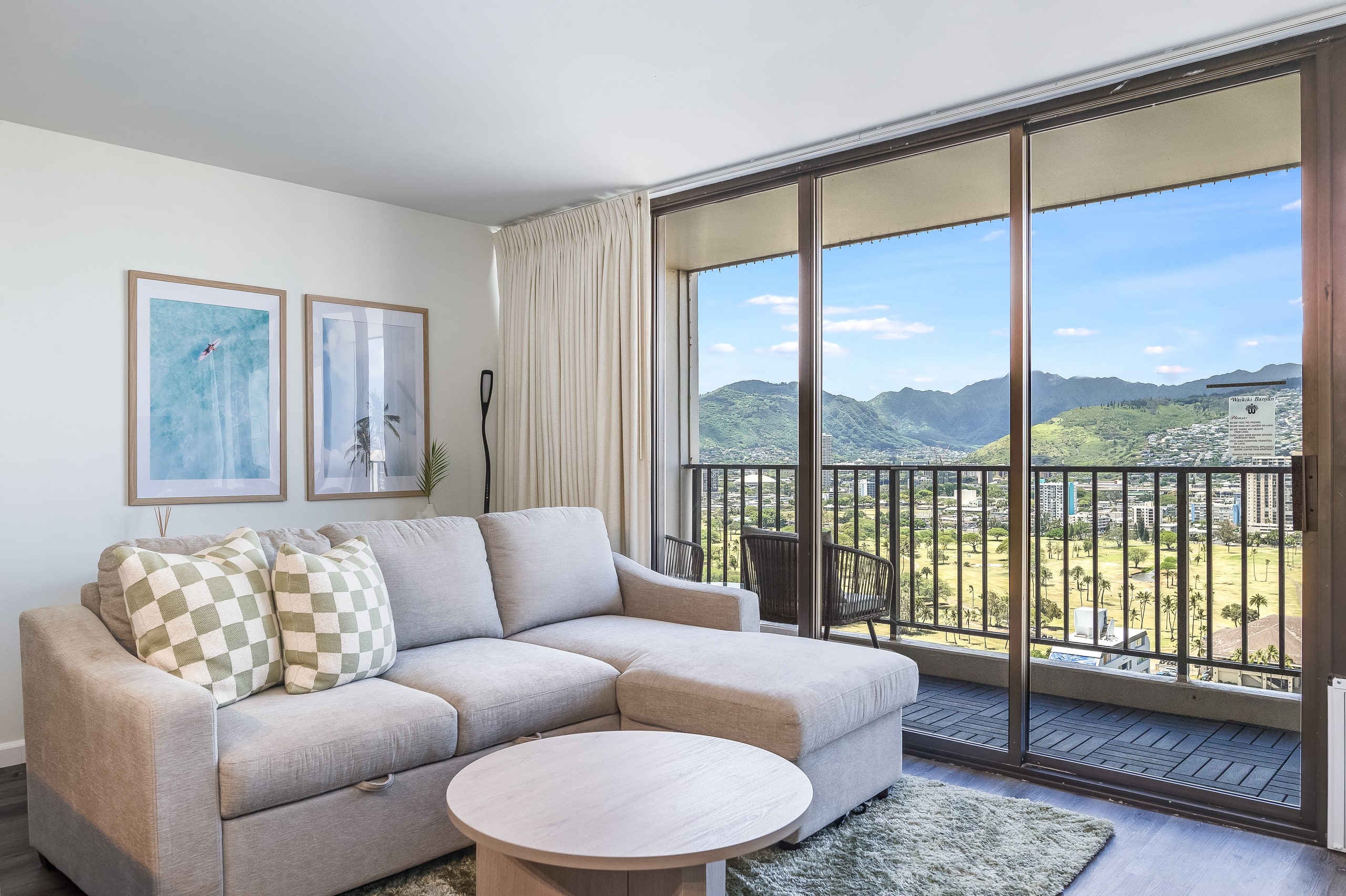 Waikiki Banyan: Green Palms Room 1BR/ Free Parking - Image 9