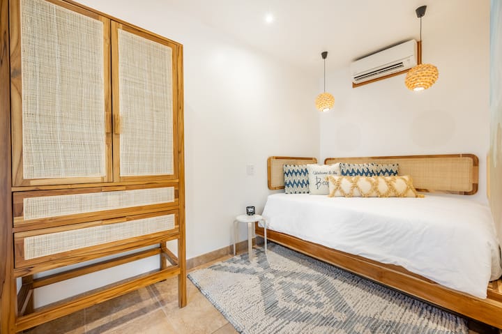 Habitación "HERMOSA" Suite en el primer piso 