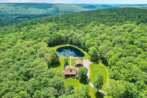 Serenity Pond- private mini lake. Swim, fish & ski