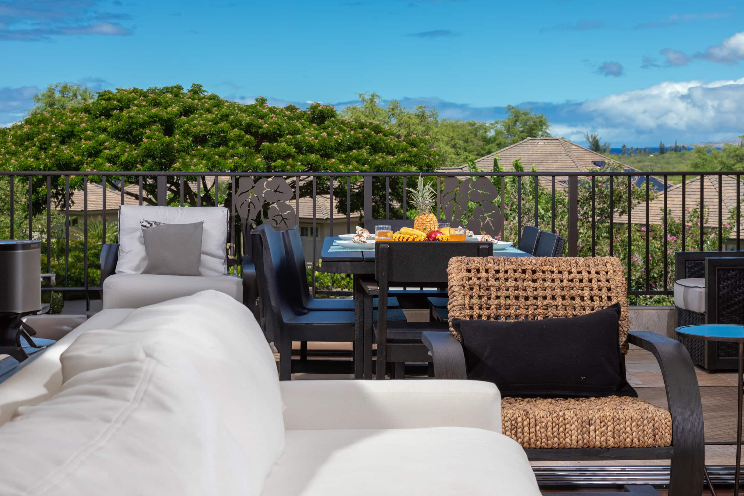 Home in Waimea · ★5.0 · 4 bedrooms · 6 beds · 3.5 baths - Image 4