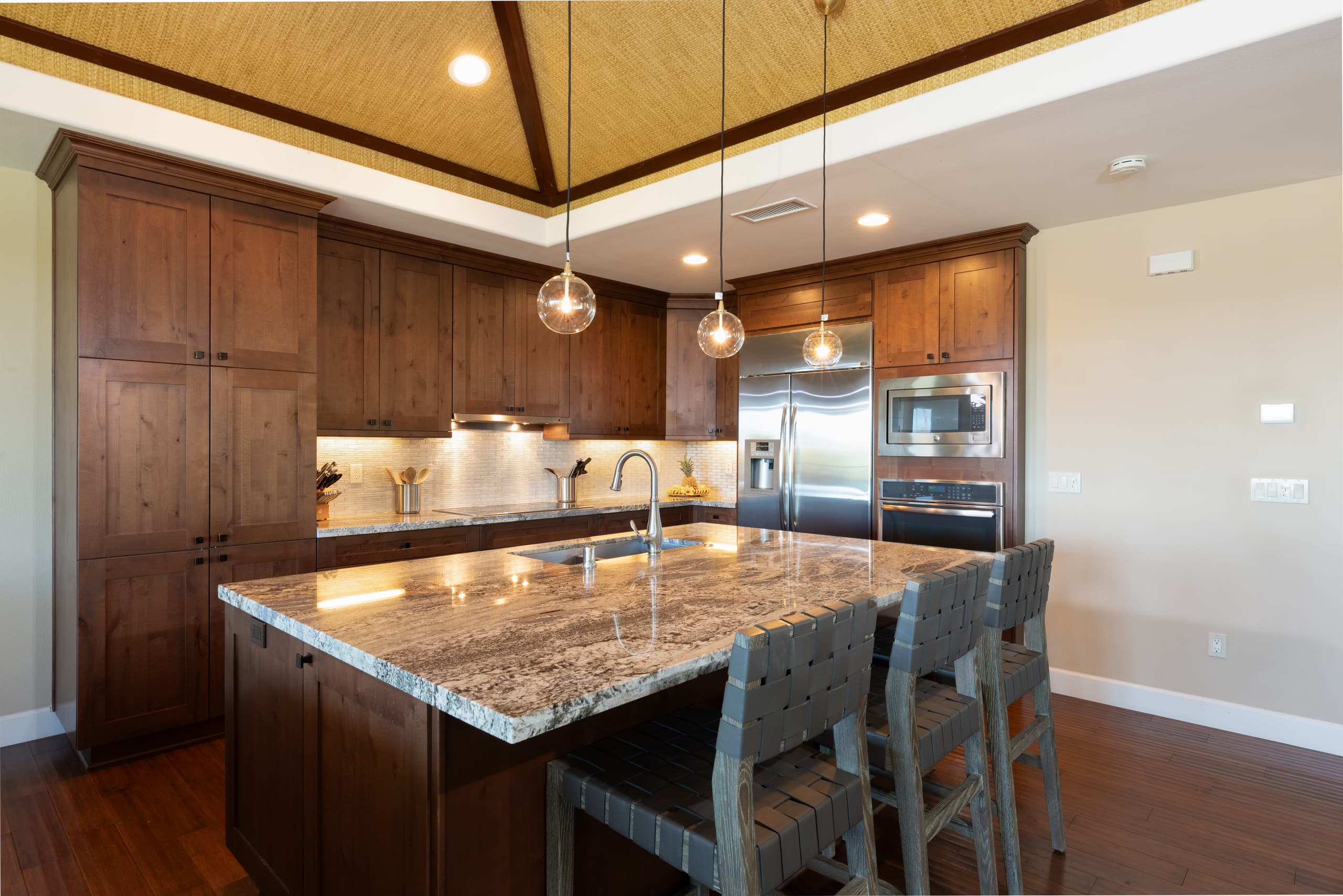 Home in Waimea · ★5.0 · 4 bedrooms · 6 beds · 3.5 baths - Image 9
