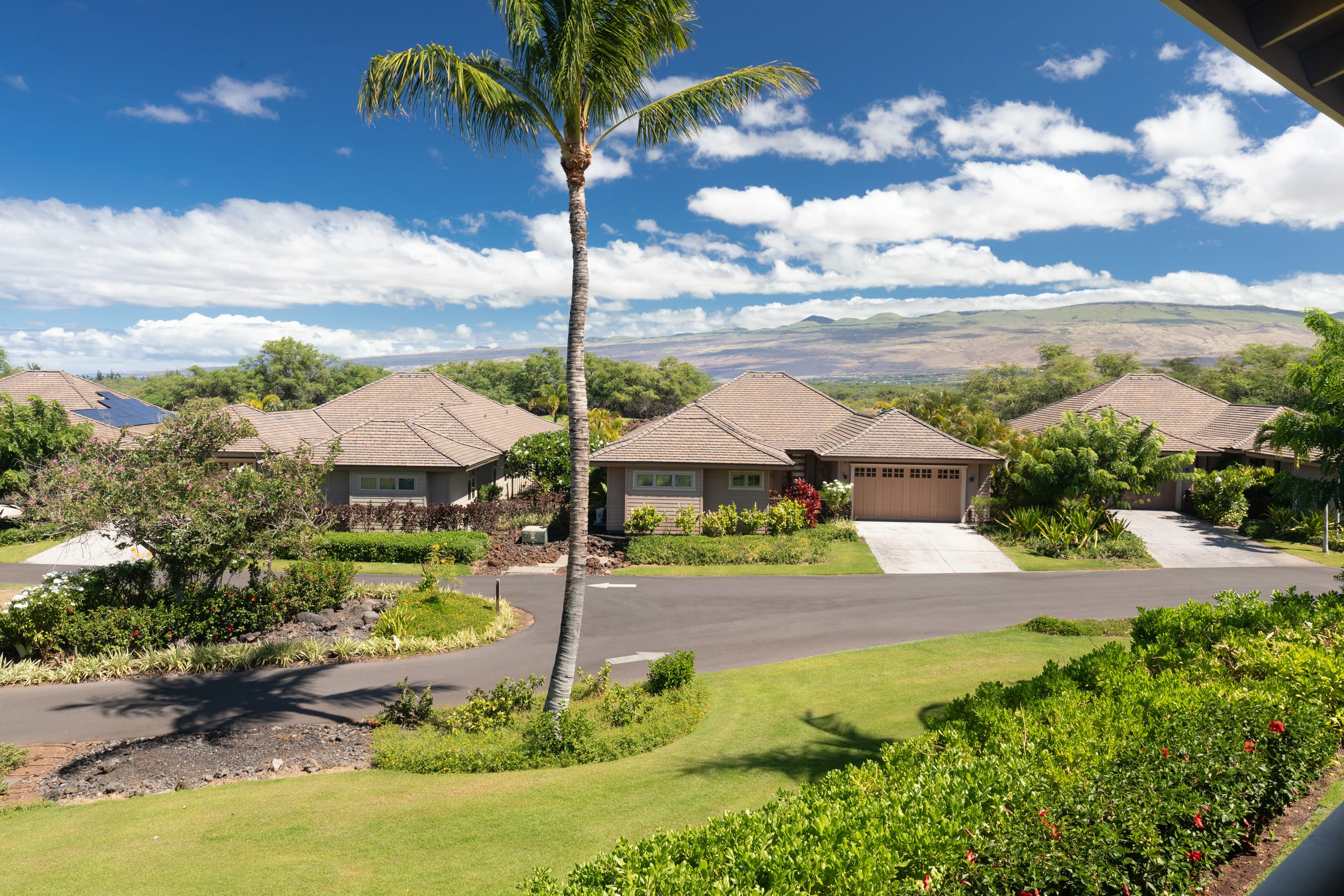 Home in Waimea · ★5.0 · 4 bedrooms · 6 beds · 3.5 baths - Image 52