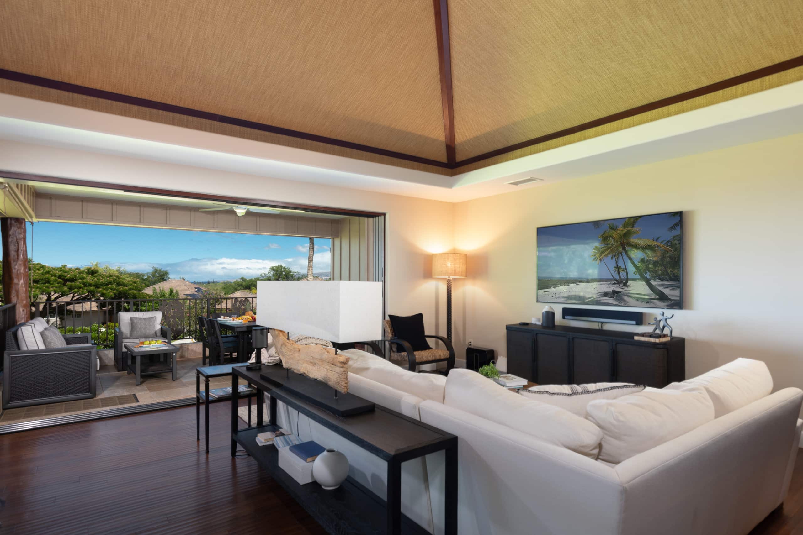 Home in Waimea · ★5.0 · 4 bedrooms · 6 beds · 3.5 baths - Image 2