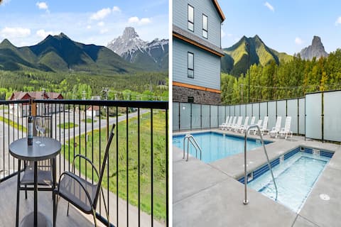 Top Floor | Stunning Mountain Views | Built 2024
