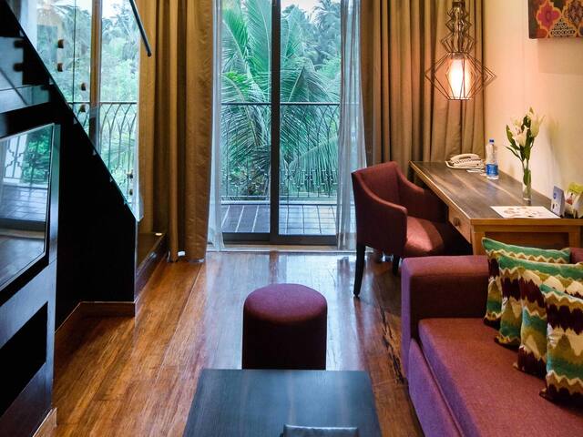 Hsoloscargo Residentcubes managed Airbnb listing 2