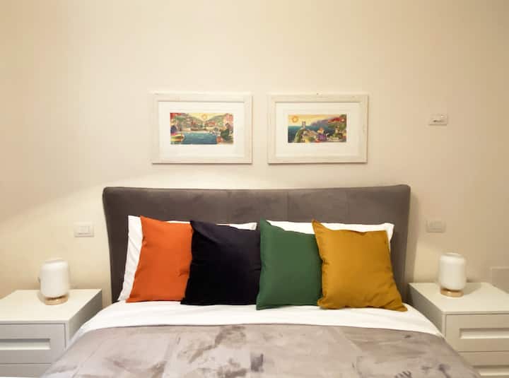 Detalj boja jastuka preuzetih iz radova Francesca Nesi.